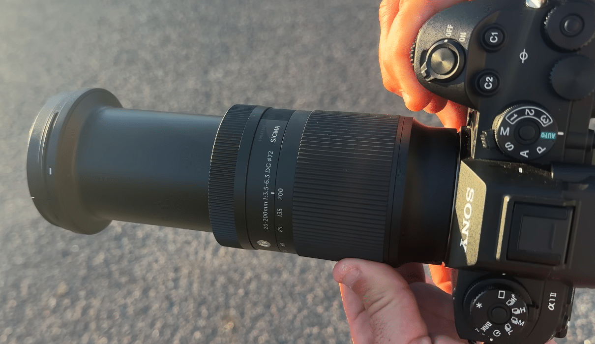 Déploiement zoom externe du Sigma 20-200mm